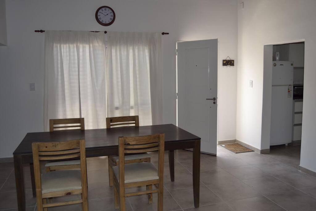 Apartment Almirante Brown 235 , Dpto 5 *