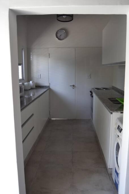 Almirante Brown 235 , Dpto 5 Apartment *